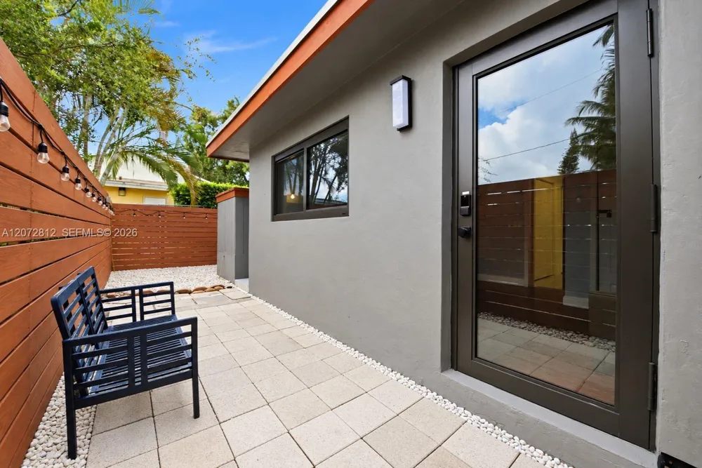 2616 NE 6th Ave Wilton Manors, FL 33334