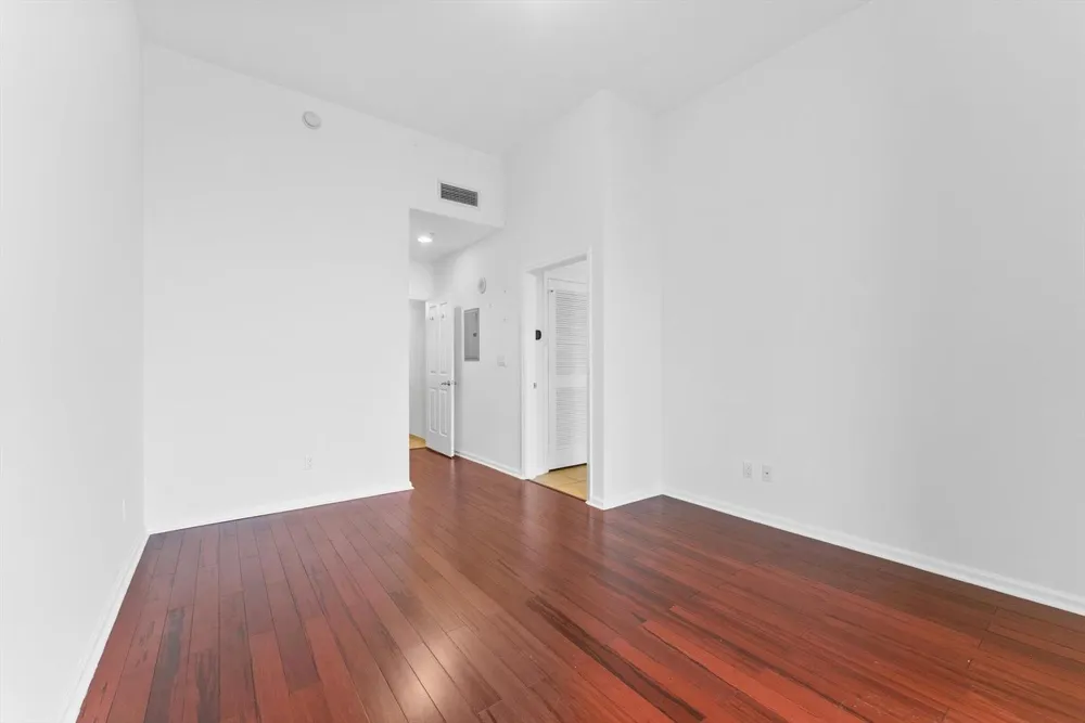 511 SE 5th Avenue #1907 Fort Lauderdale, FL 33301