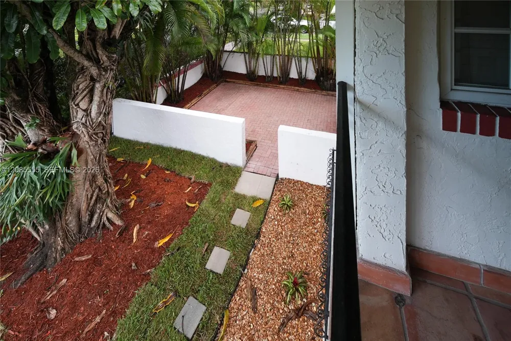 1114 Columbus Blvd Coral Gables, FL 33134