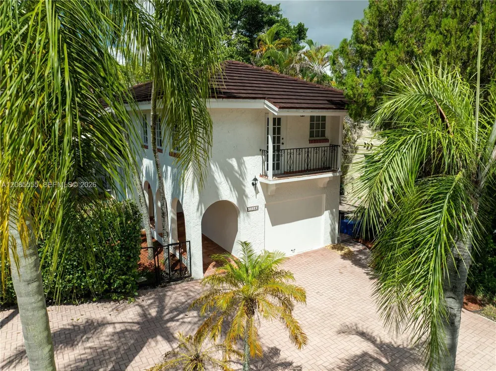 1114 Columbus Blvd Coral Gables, FL 33134