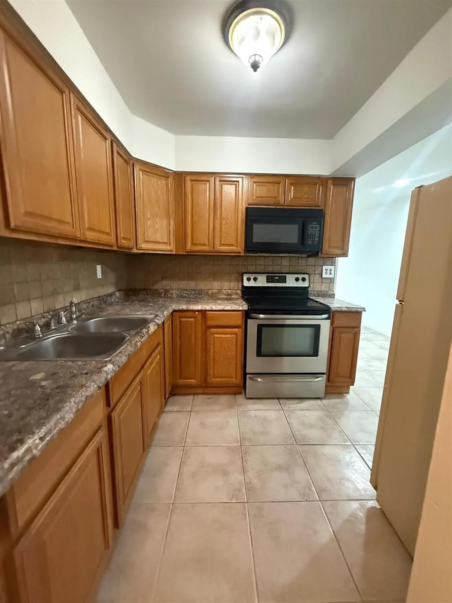 5744 NW 27th Court Lauderhill, FL 33313