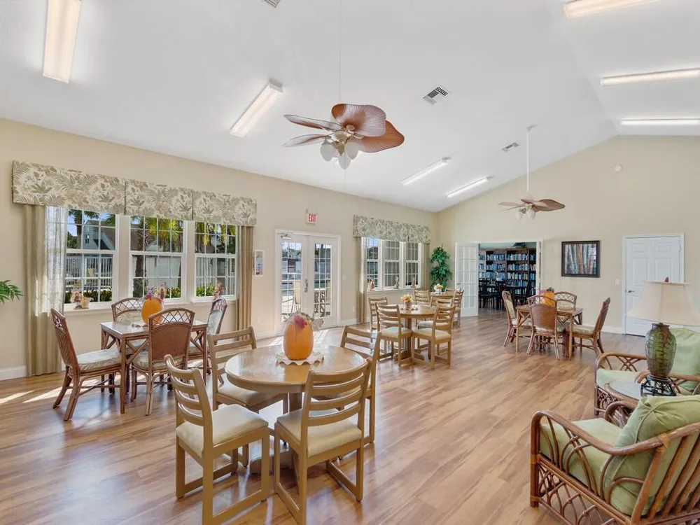 1901 Westminster Circle Vero Beach, FL 32966
