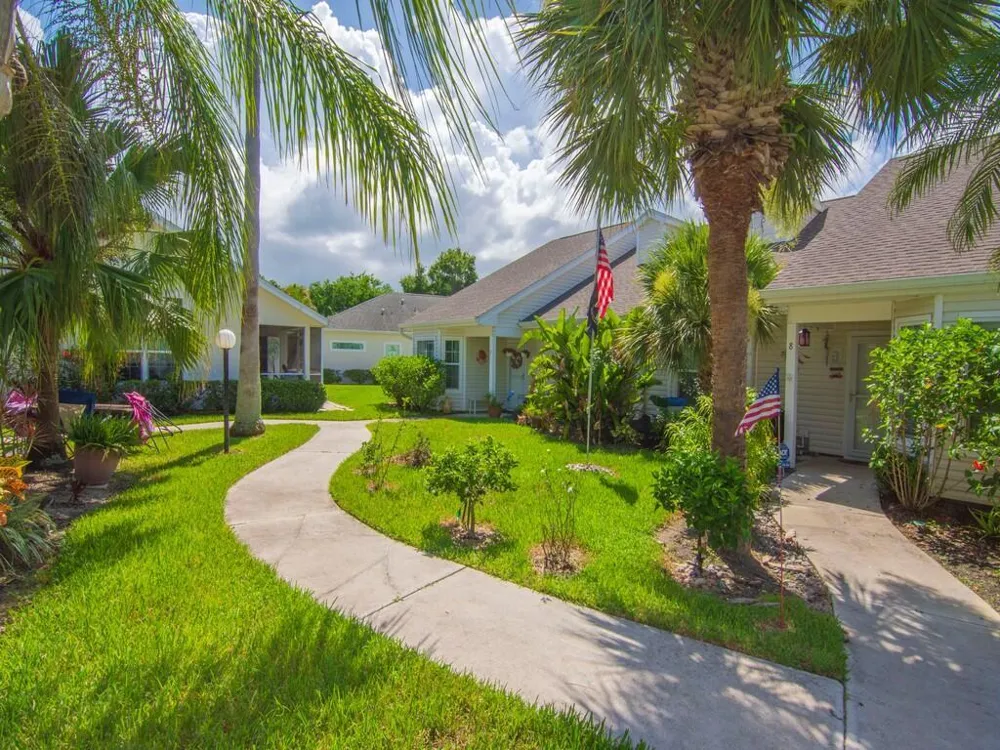 1901 Westminster Circle Vero Beach, FL 32966