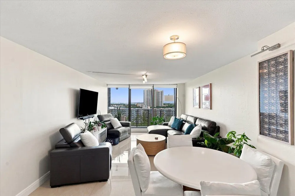 300 THREE ISLANDS BOULEVARD #312 Hallandale Beach, FL 33009