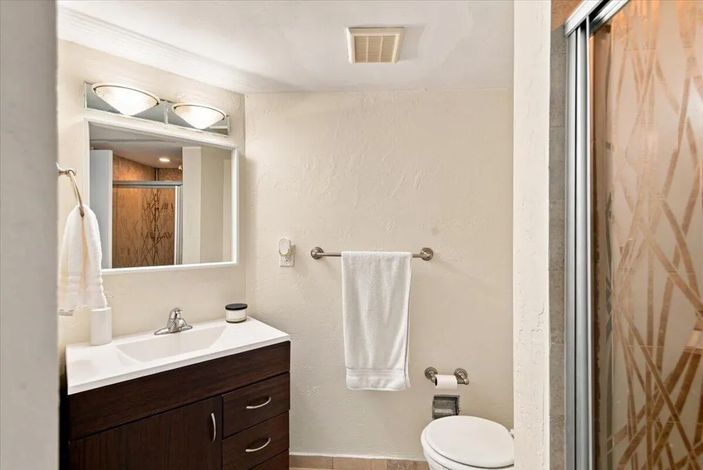 300 THREE ISLANDS BOULEVARD #312 Hallandale Beach, FL 33009