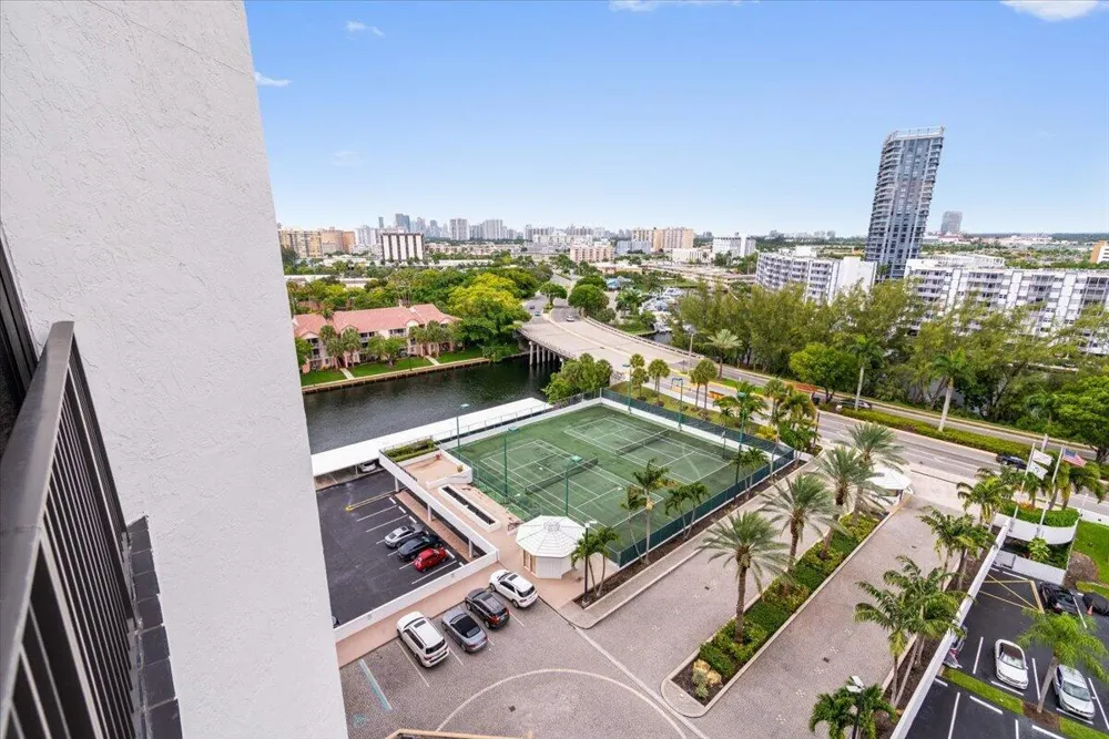 300 THREE ISLANDS BOULEVARD #312 Hallandale Beach, FL 33009