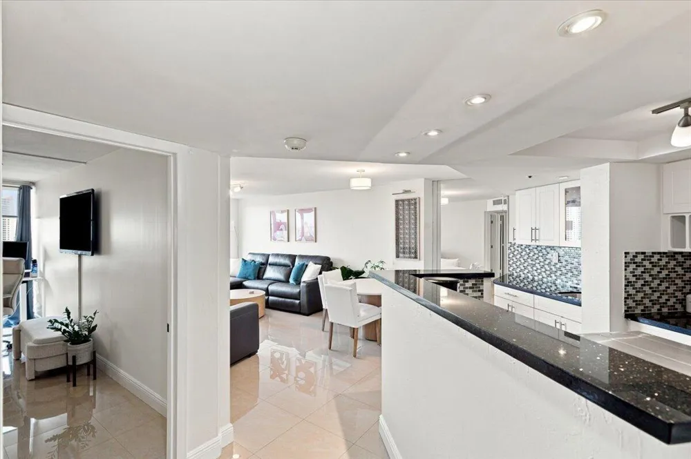 300 THREE ISLANDS BOULEVARD #312 Hallandale Beach, FL 33009