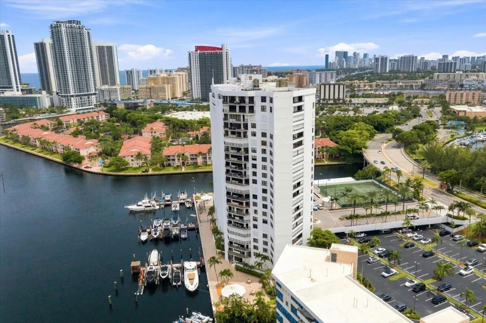 300 THREE ISLANDS BOULEVARD #312 Hallandale Beach, FL 33009