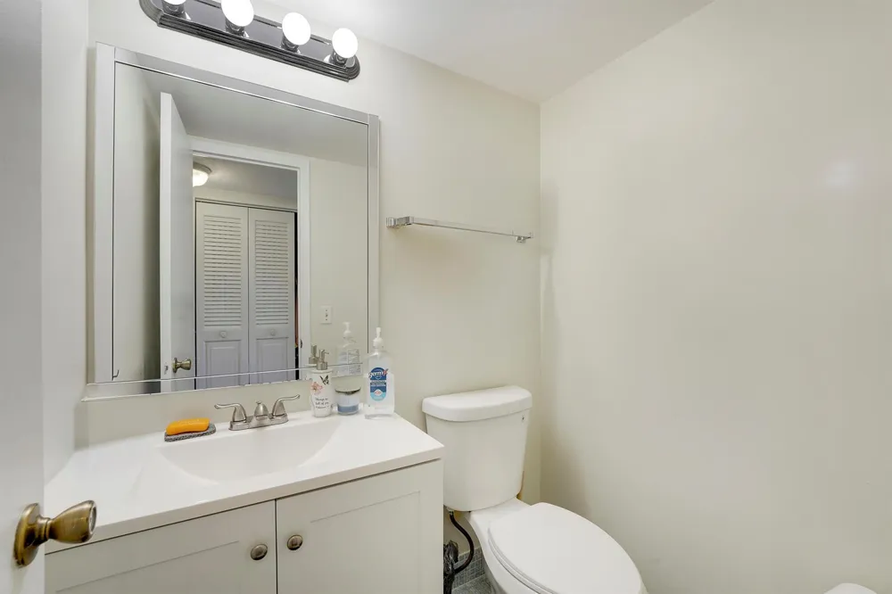 146 Mansfield D Boca Raton, FL 33434