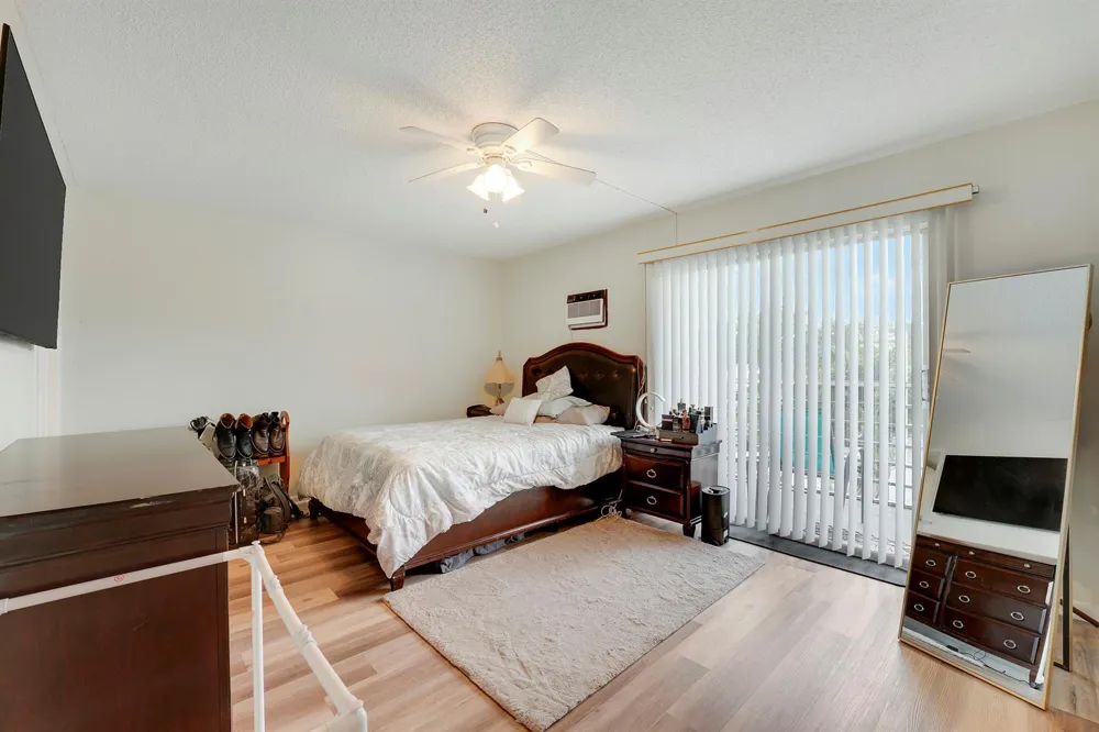 146 Mansfield D Boca Raton, FL 33434