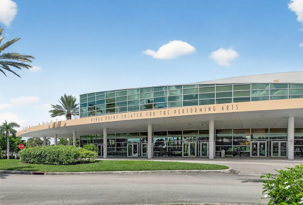 9537 Weldon Circle #405 Tamarac, FL 33321