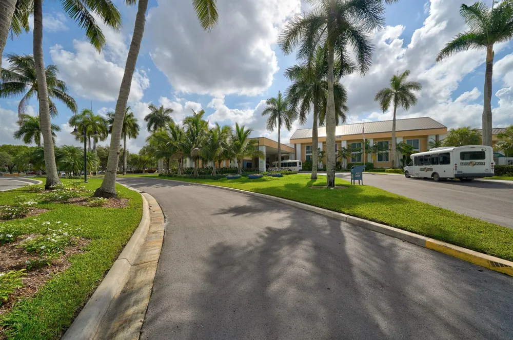9537 Weldon Circle #405 Tamarac, FL 33321