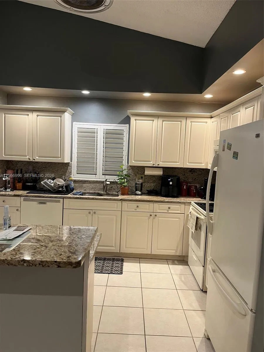 3212 S Anthony Cir S #1 West Palm Beach, FL 33417