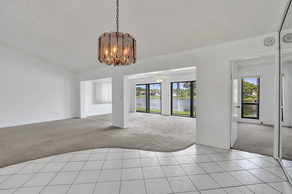 2129 SW 17TH CIRCLE Deerfield Beach, FL 33442