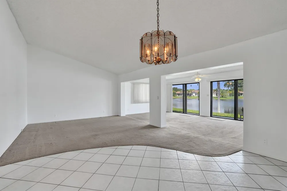 2129 SW 17TH CIRCLE Deerfield Beach, FL 33442