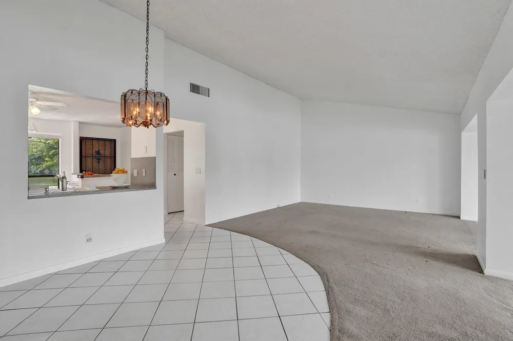 2129 SW 17TH CIRCLE Deerfield Beach, FL 33442