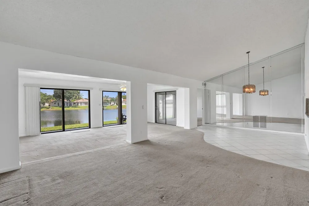 2129 SW 17TH CIRCLE Deerfield Beach, FL 33442