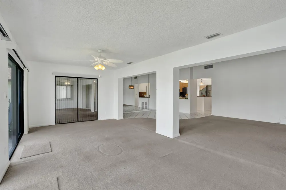 2129 SW 17TH CIRCLE Deerfield Beach, FL 33442