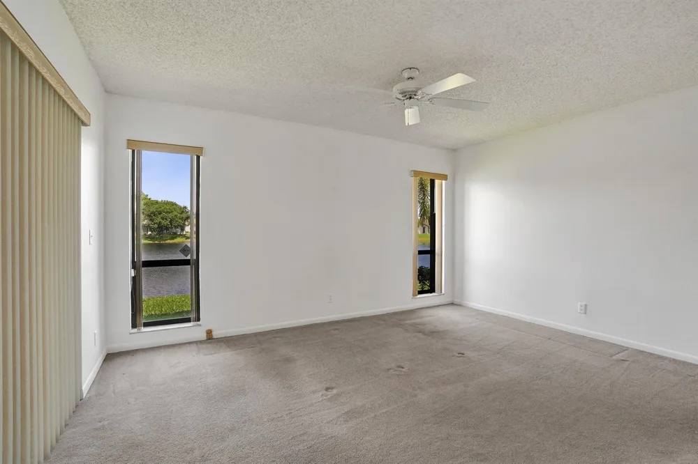2129 SW 17TH CIRCLE Deerfield Beach, FL 33442