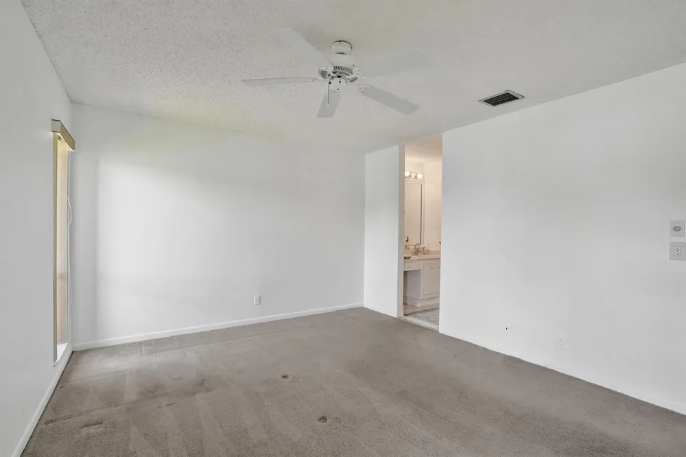 2129 SW 17TH CIRCLE Deerfield Beach, FL 33442