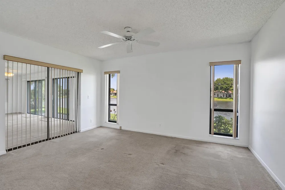 2129 SW 17TH CIRCLE Deerfield Beach, FL 33442