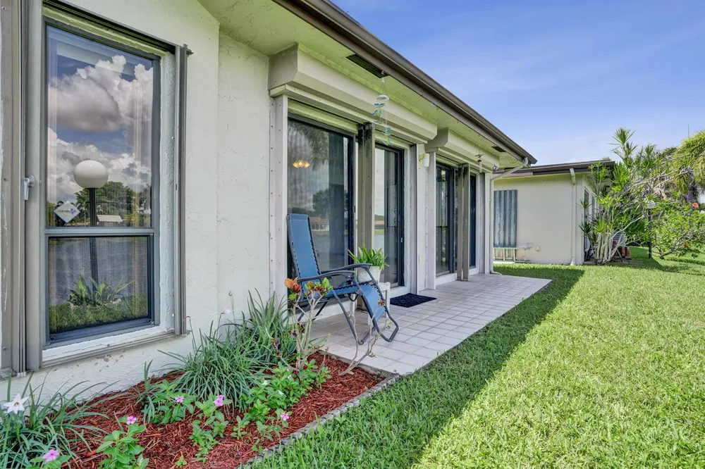 2129 SW 17TH CIRCLE Deerfield Beach, FL 33442