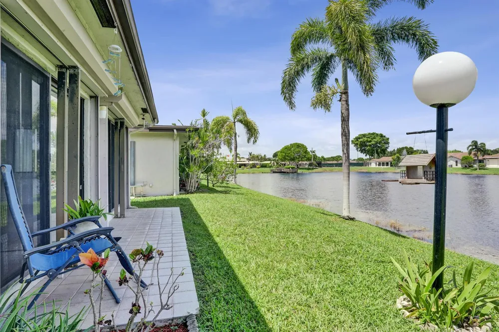 2129 SW 17TH CIRCLE Deerfield Beach, FL 33442