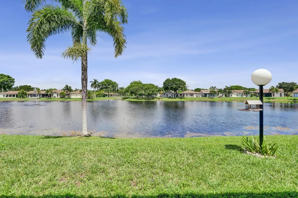2129 SW 17TH CIRCLE Deerfield Beach, FL 33442