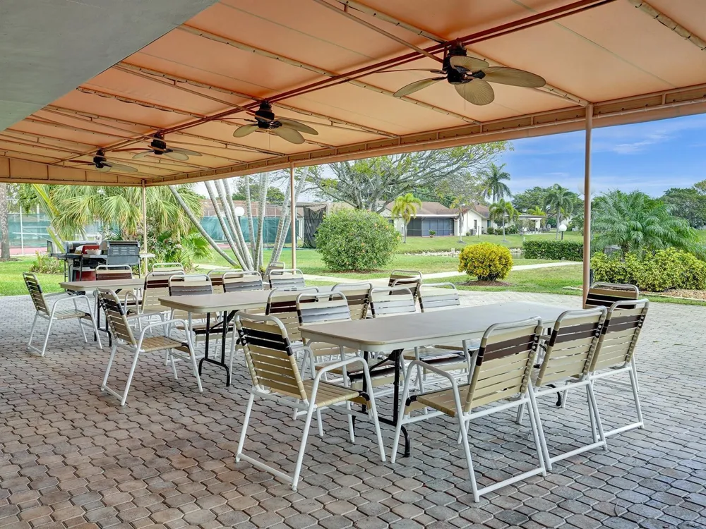 2129 SW 17TH CIRCLE Deerfield Beach, FL 33442