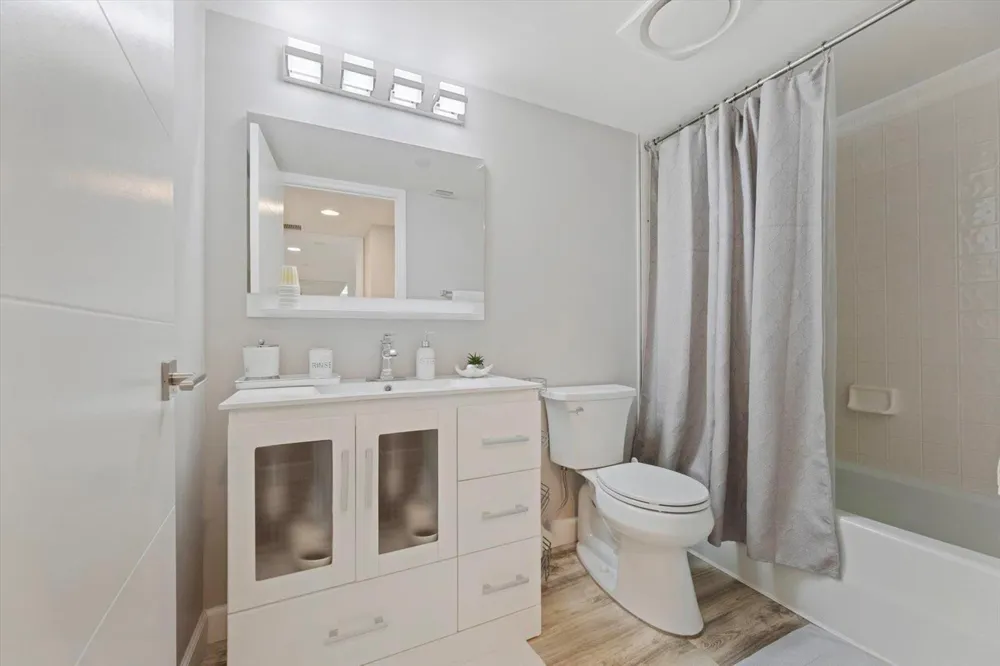 4101 Ocean Boulevard #d Boca Raton, FL 33431
