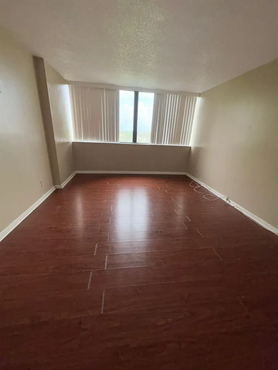 4222 INVERRARY BOULEVARD #4609 Lauderhill, FL 33319