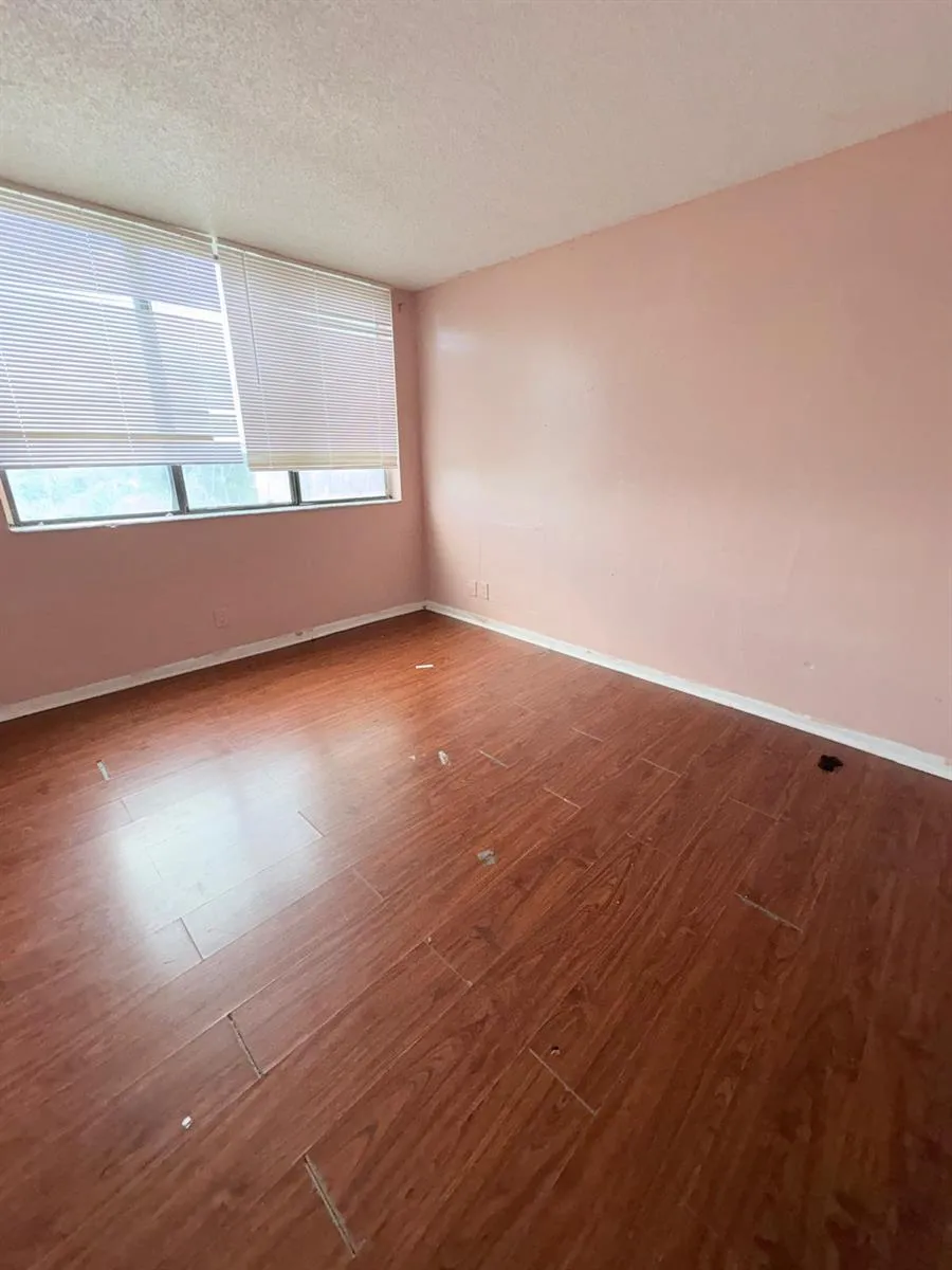 4222 INVERRARY BOULEVARD #4609 Lauderhill, FL 33319