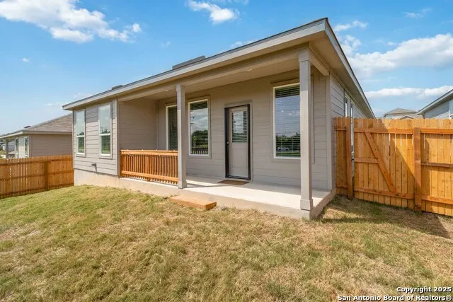 5708 Basil Chase St Hedwig, TX 78152