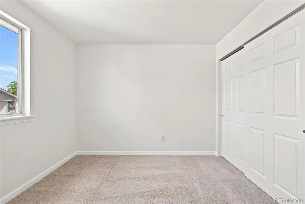 1498 S Bahama Street Aurora, CO 80017