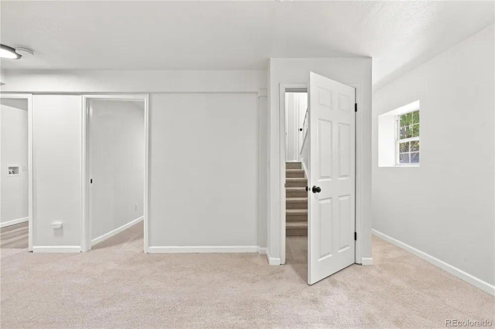 1498 S Bahama Street Aurora, CO 80017