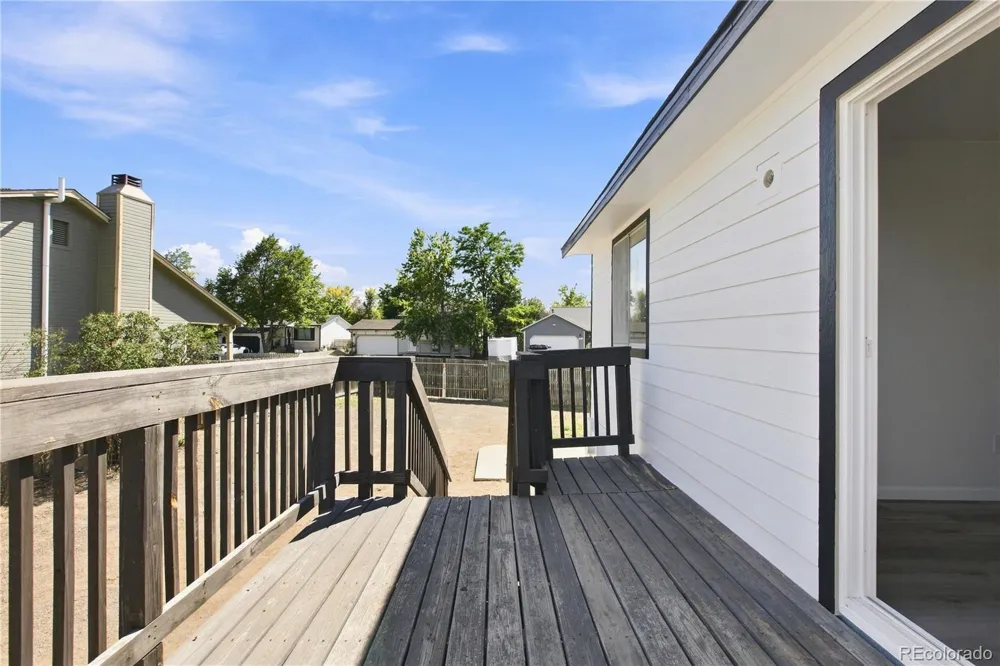 1498 S Bahama Street Aurora, CO 80017