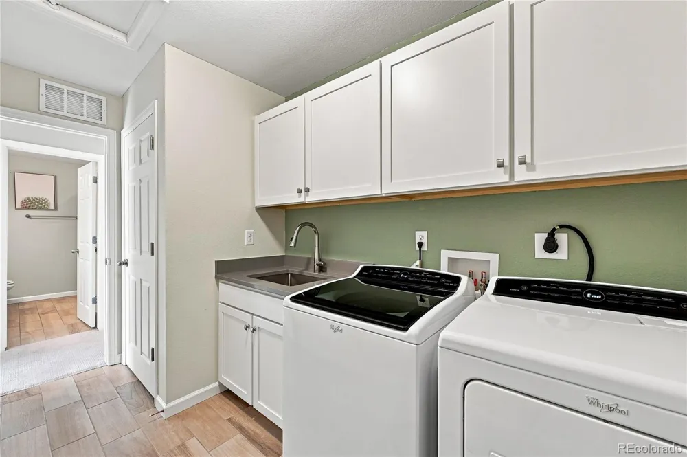 27645 E Geddes Place Aurora, CO 80016