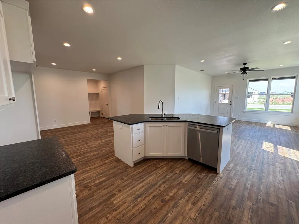 8008 Sawdust Trail Abilene, TX 79602