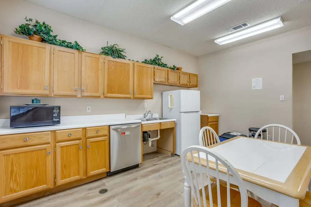 1415 E Belt Line Road Carrollton, TX 75006