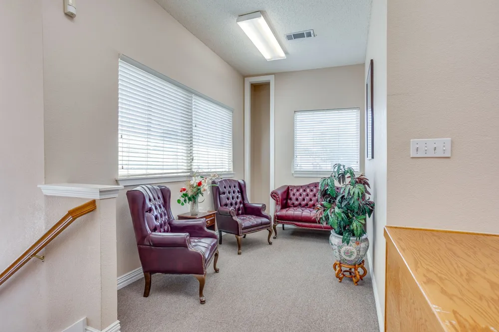 1415 E Belt Line Road Carrollton, TX 75006