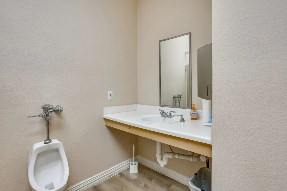 1415 E Belt Line Road Carrollton, TX 75006