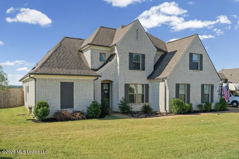 4887 Bakers Trail