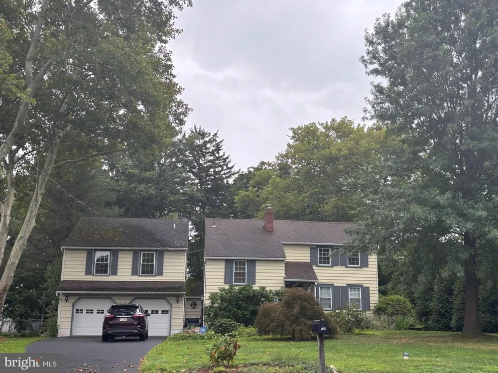 526 GREEN STREET Royersford, PA 19468