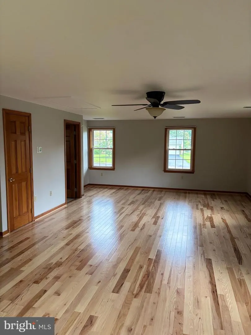 526 GREEN STREET Royersford, PA 19468