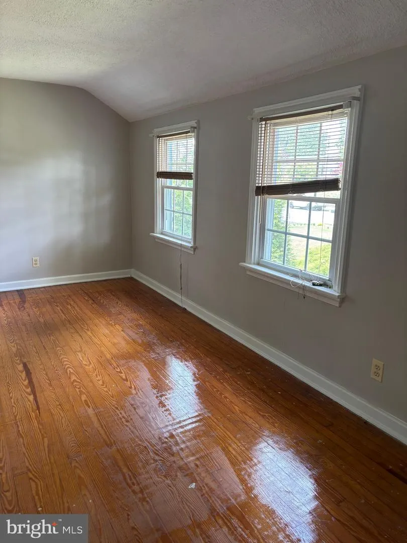 526 GREEN STREET Royersford, PA 19468