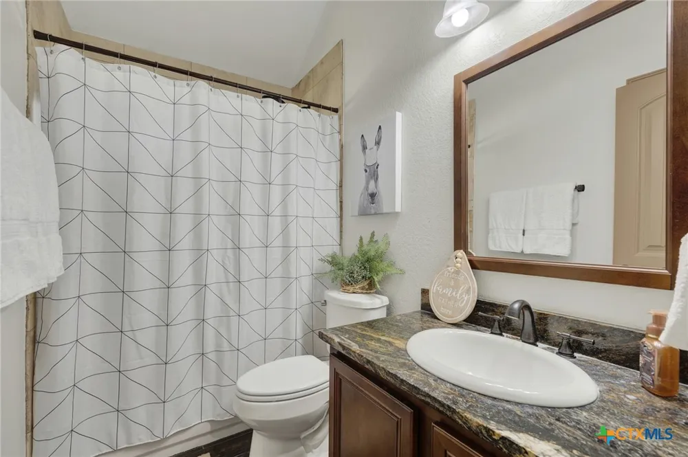 1184 Summit Bluff Canyon Lake, TX 78133