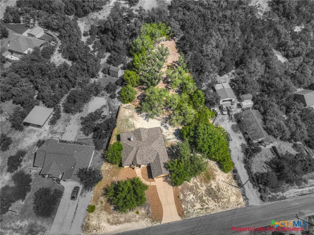 1184 Summit Bluff Canyon Lake, TX 78133