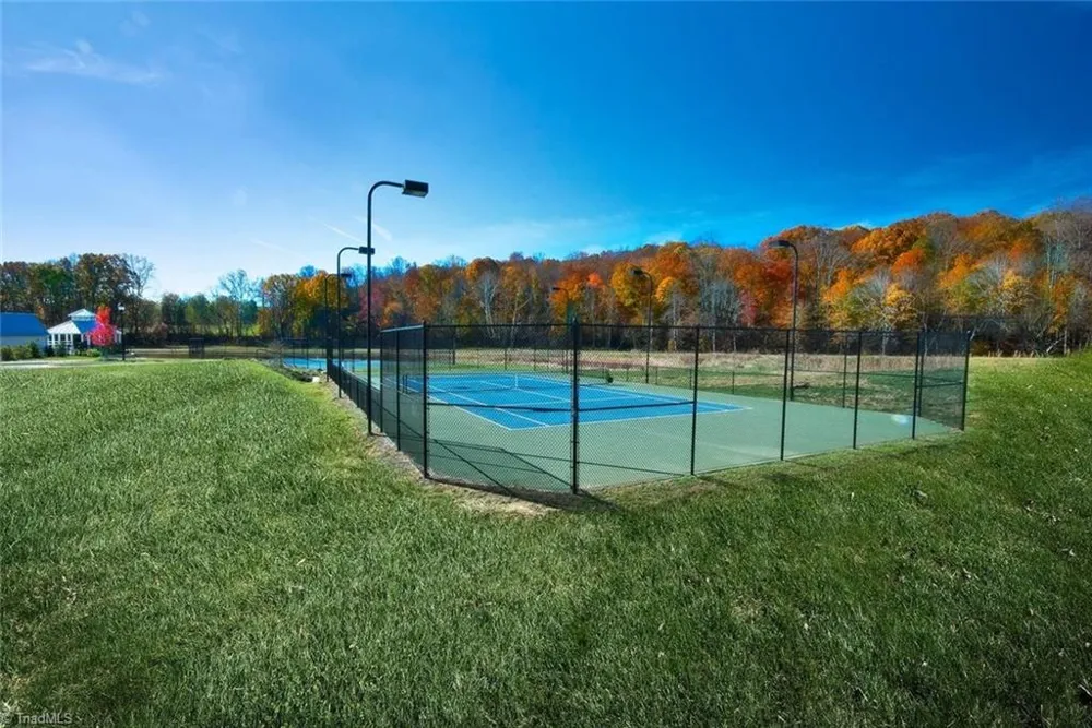 4336 Penns Meadow Lane Winston-Salem, NC 27106