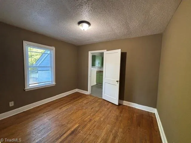 1010 Logan Street Greensboro, NC 27406