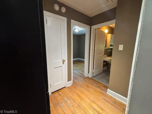 1010 Logan Street Greensboro, NC 27406